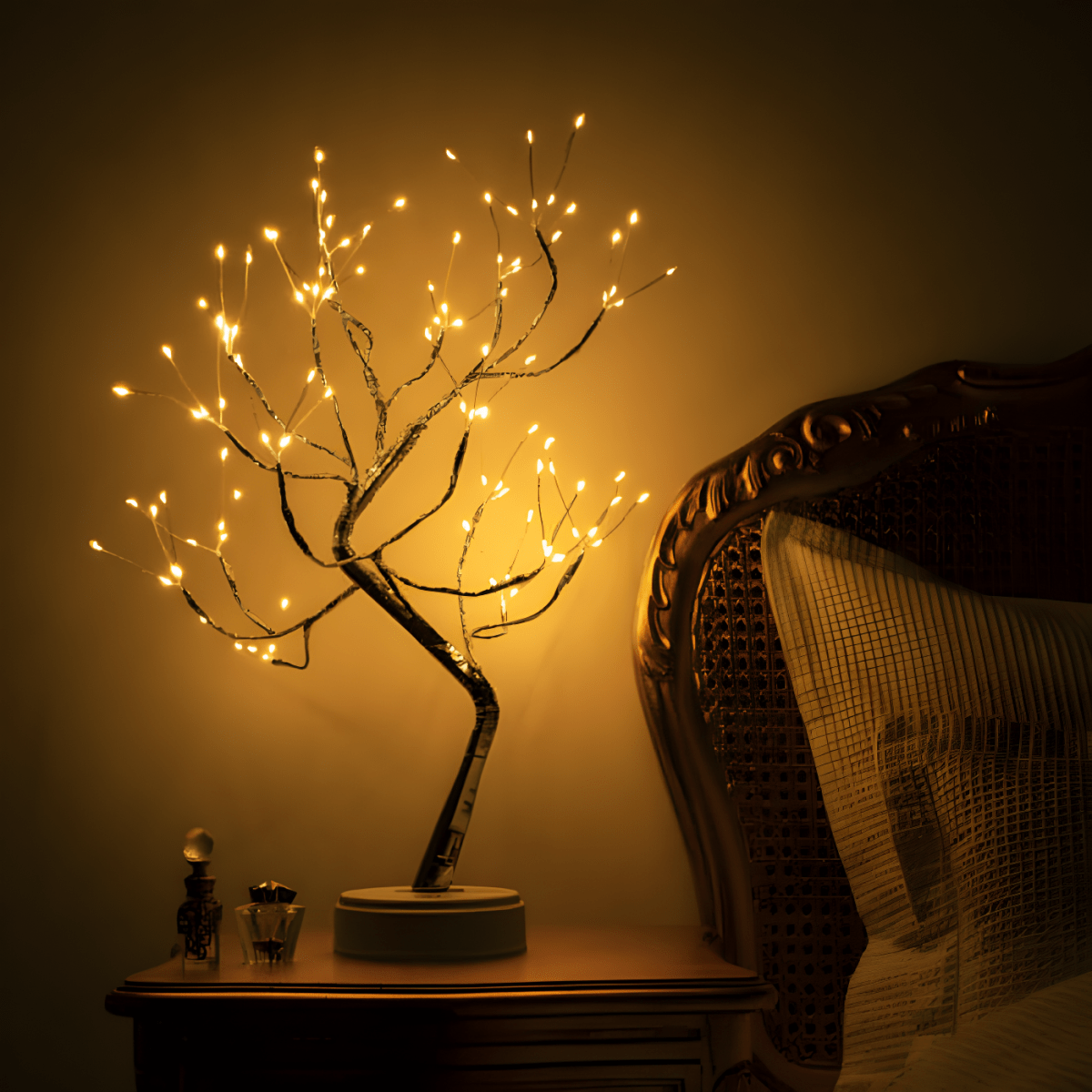 TreeGlow™ - LED Baumlampe Dekorativ - Warmes Licht - Stimmungsvolle Raumbeleuchtung