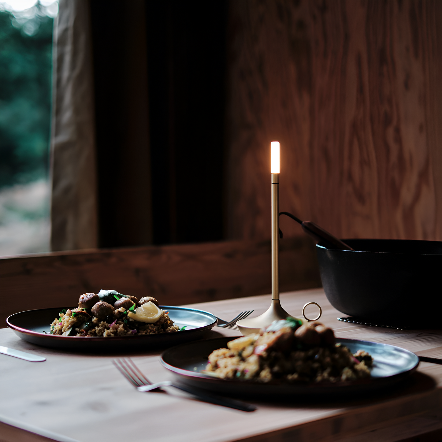 CandleGlowPort™ - Tischlampe Kabellos - Minimalistischer Stil - Warmes Licht