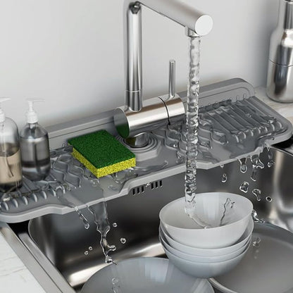 AquaSlope Spülbeckenmatte - Flexibles Gummi mit 5° Gefälle, Universell Anpassbar 1