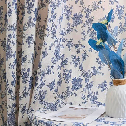 Boreal Floral Vorhang - Halbtransparent, Blaues Rosenmuster, 100% Polyester 2