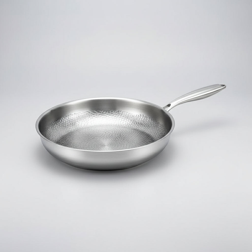 TitanForge™ - Titan Bratpfanne - Gehämmerte Oberfläche - Antihaft Küchenpfanne