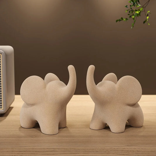 Elios Elefant Figur - Kunstharz, Minimalistisch und Verspielt 1