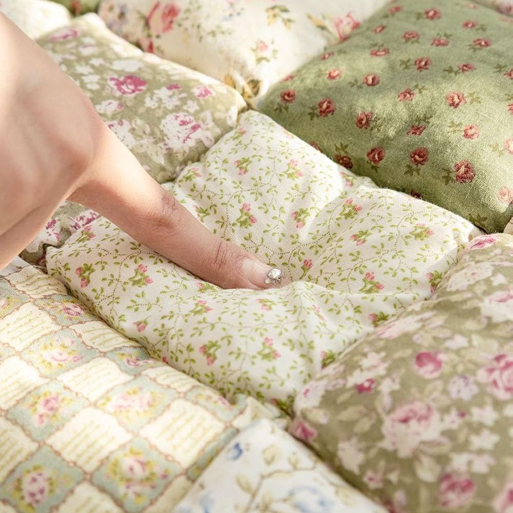 Flora Sofaüberwurf - Atmungsaktive Mikrofasermischung, Patchwork-Stil 3