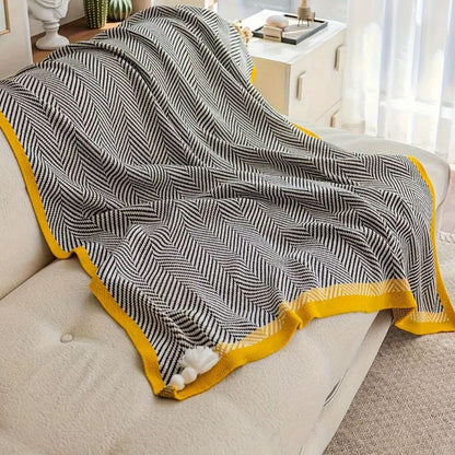 Gleam Tagesdecke - Weiches Acryl, Modernes Chevron-Muster 4