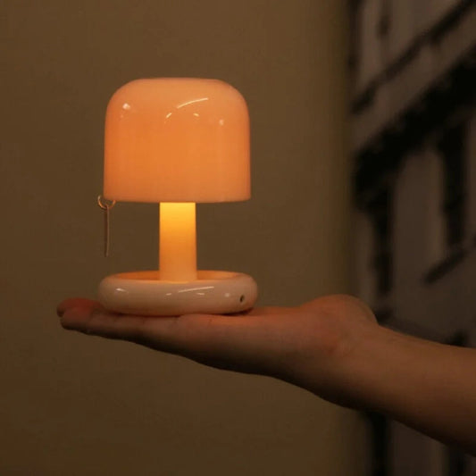 Luma Tischlampe - Tragbares Pilzdesign, USB-aufladbar, Sanftes LED Licht 1