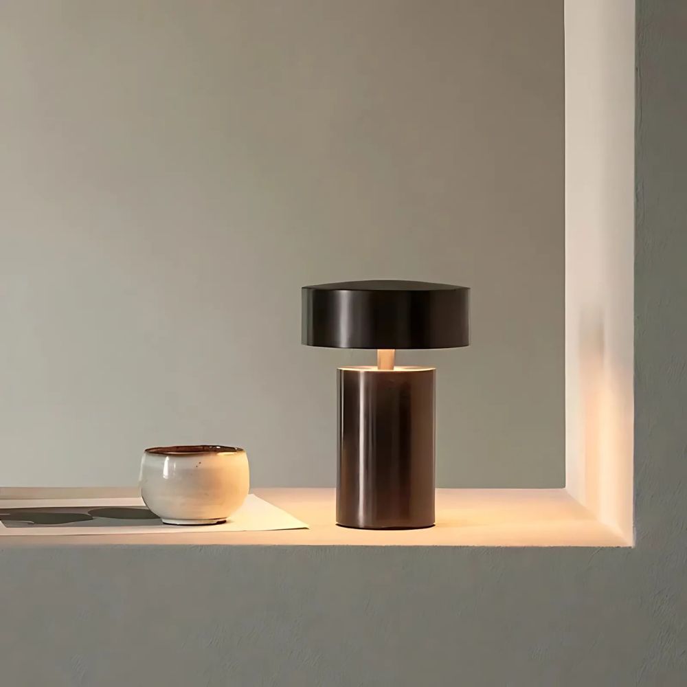 Lumé Tischlampe - LED-Säule, Modernes Design für Beistelltisch und Nachttisch 1