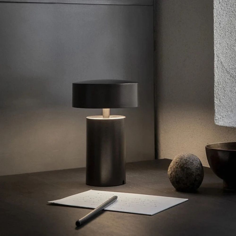 Lumé Tischlampe - LED-Säule, Modernes Design für Beistelltisch und Nachttisch 6