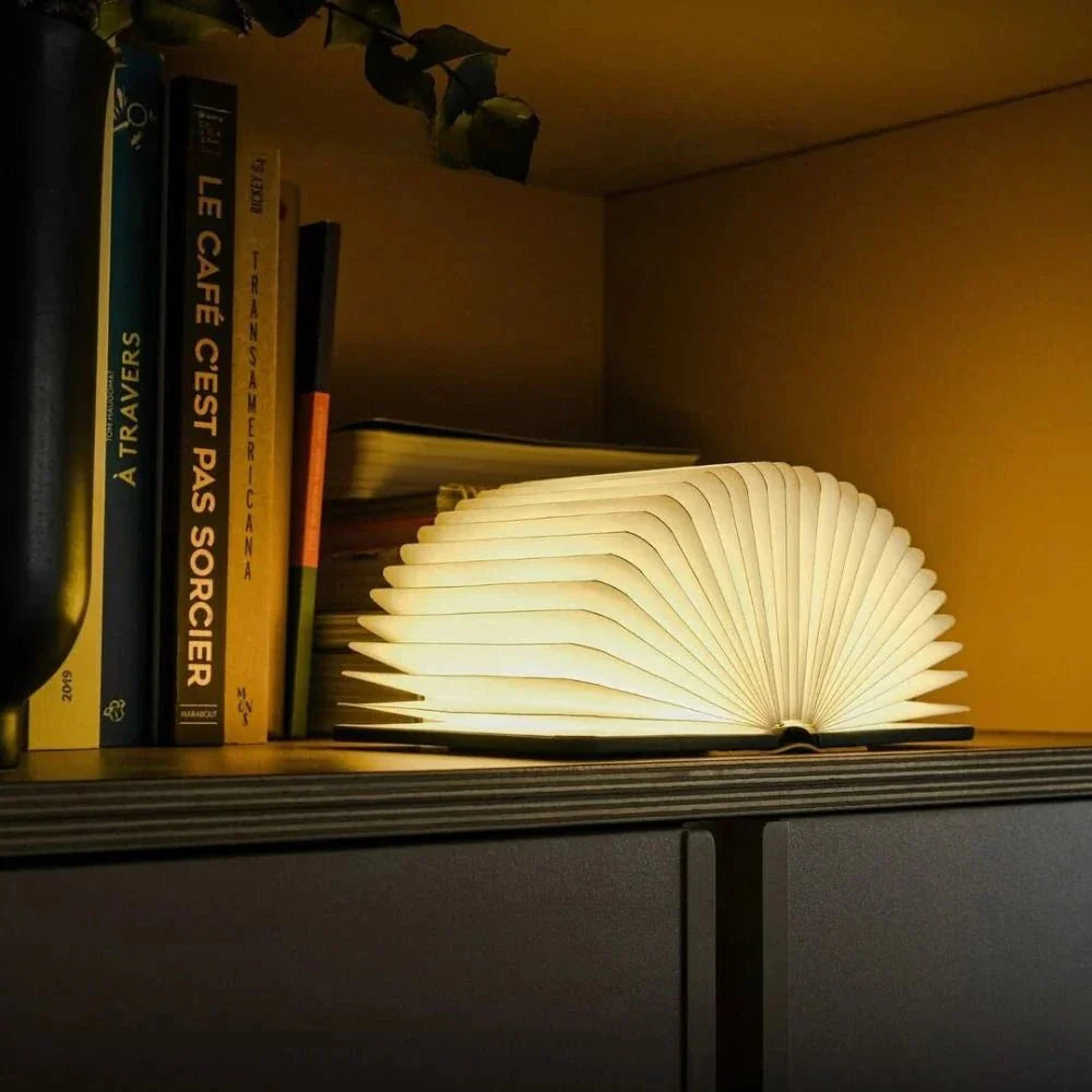 LumiFold Tischlampe - Faltbar, Kabellose Nutzung, 360° Beleuchtung 0