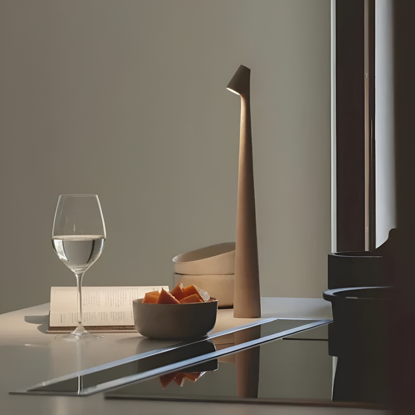 Mina Tischlampe - Dimmbar, Kabellos, LED, Akku Tischleuchte 5