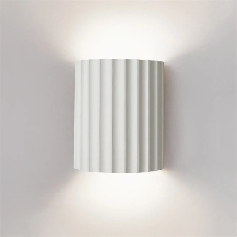 Natura Wandleuchte Schwarz - Kunstharz, Minimalistisches Design 0