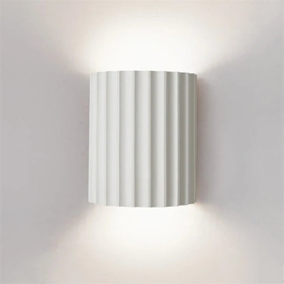 Natura Wandleuchte Schwarz - Kunstharz, Minimalistisches Design 0