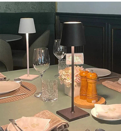 NordGlow™ - Kabellose Tischlampe - Skandinavisches Design - Wiederaufladbare LED Lampe