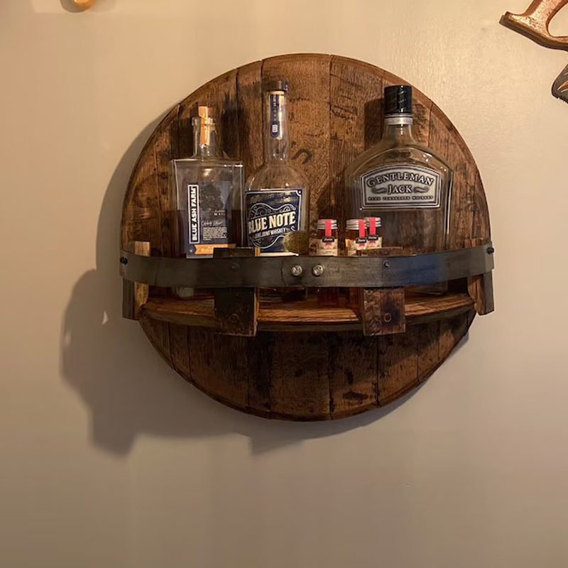 Sandsberg Wandregal - Rustikales Massivholz, Rundes Whiskeyfass-Design 6