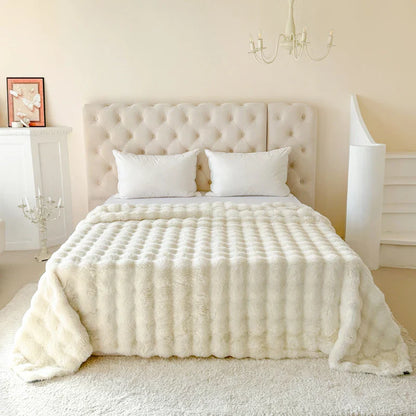 SoftHaven™ – Flauschige Wohndecke – Extra Weich & Doppellagig