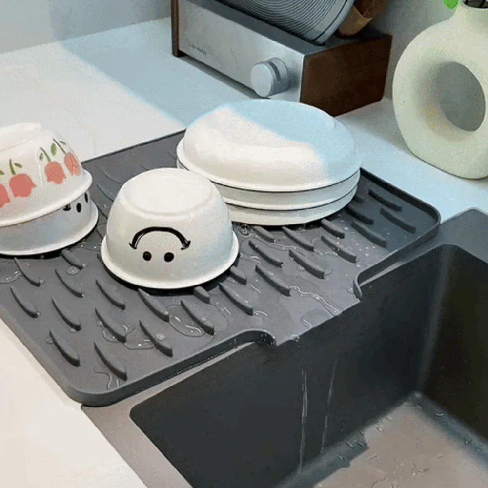 SiliCool Abtropfmatte - Lebensmittelechtes Silikon, Multifunktional für Spüle 0