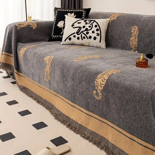 Tigra Sofabezug - Luxus Chenille, Modernes Tigermotiv, Maschinenwaschbar 0