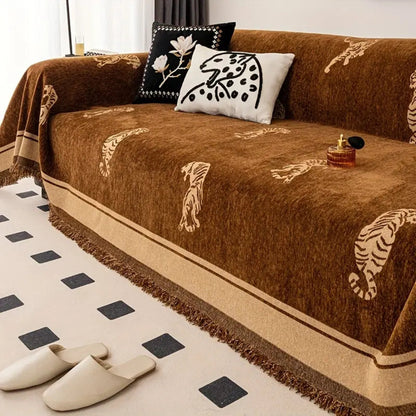Tigra Sofabezug - Luxus Chenille, Modernes Tigermotiv, Maschinenwaschbar 3