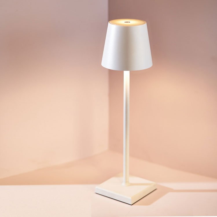 NordGlow™ - Kabellose Tischlampe - Skandinavisches Design - Wiederaufladbare LED Lampe